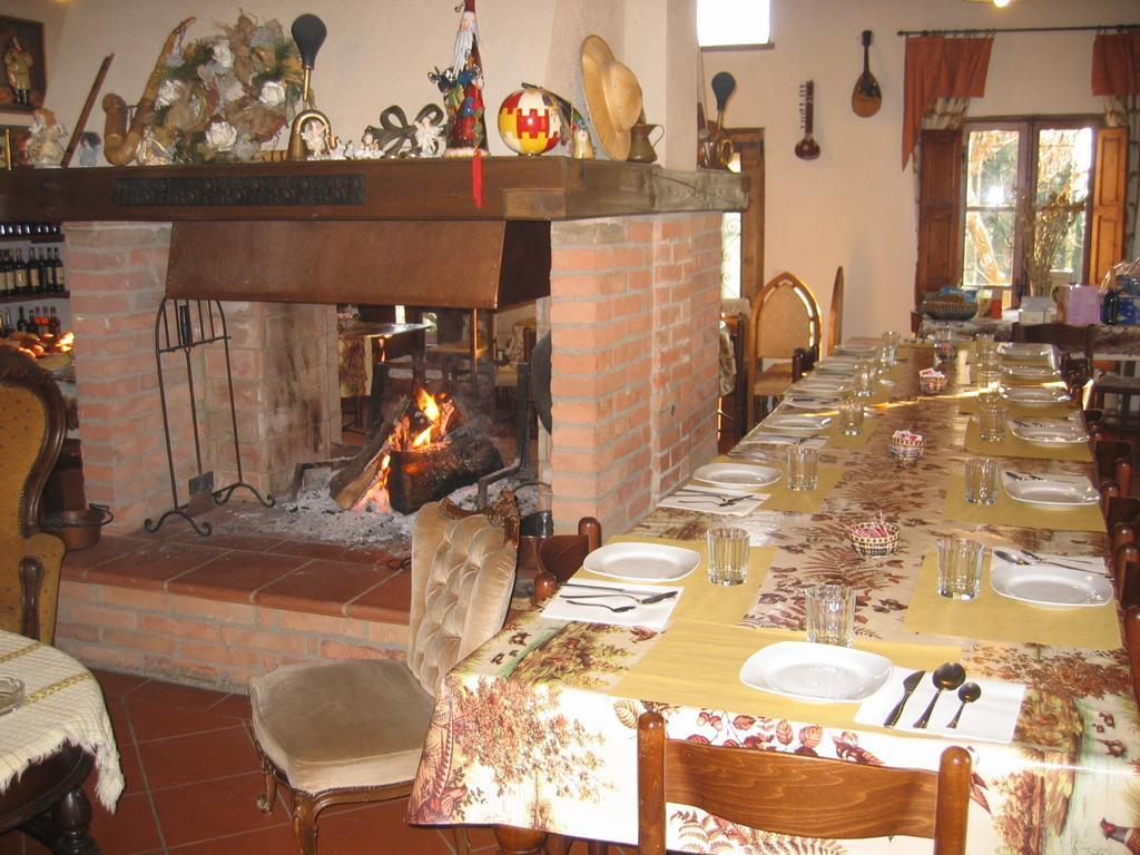 Il Canto Del Sole Monteroni dʼArbia Екстериор снимка