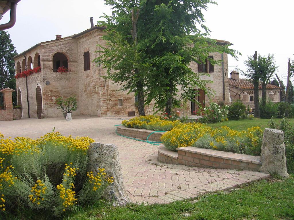 Il Canto Del Sole Monteroni dʼArbia Екстериор снимка
