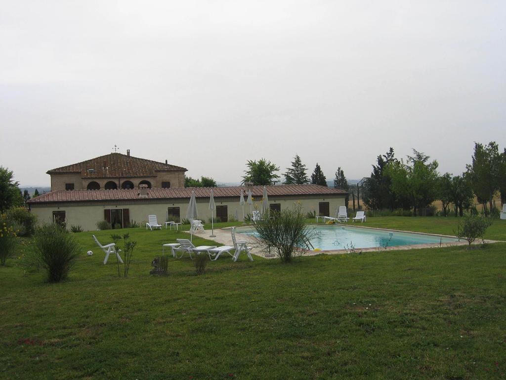 Il Canto Del Sole Monteroni dʼArbia Екстериор снимка